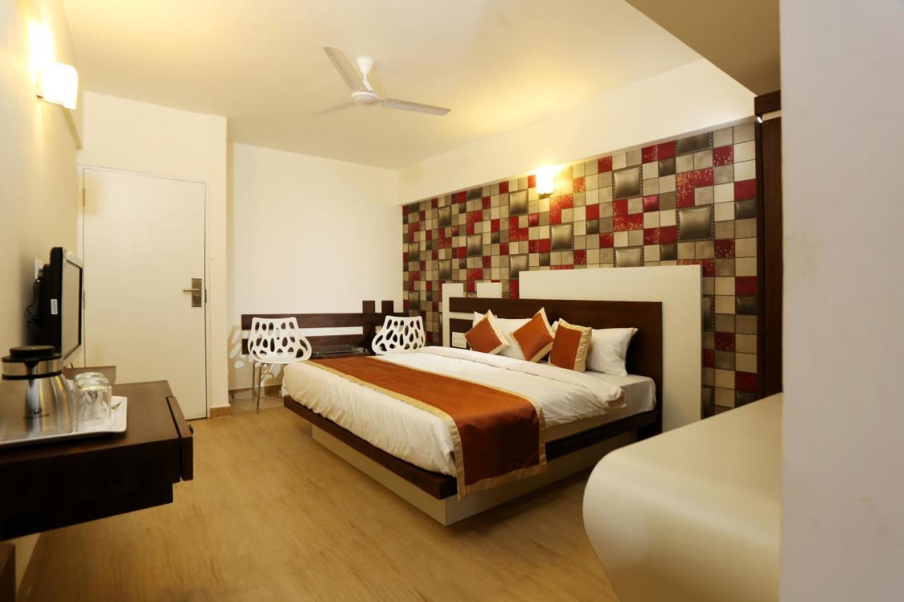 Moriz Inn Mysore Exterior photo